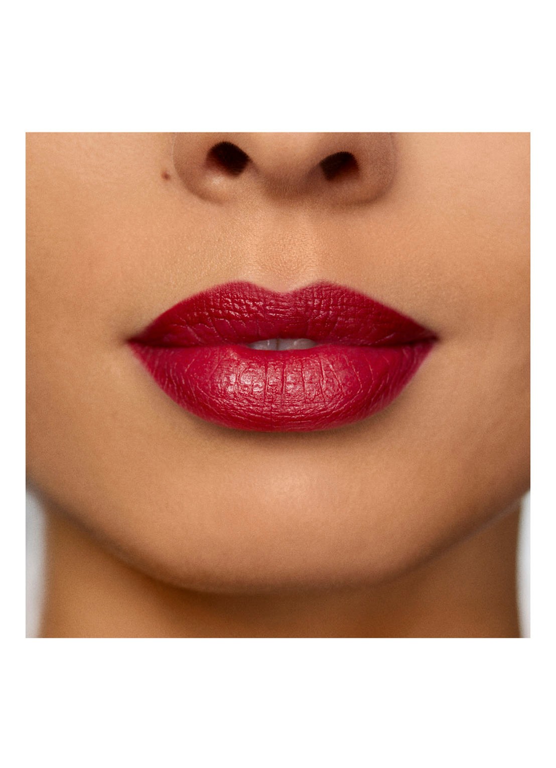 Laura Mercier Rouge Essentiel Silky Crème Lipstick - voorkant 2 rouge muse