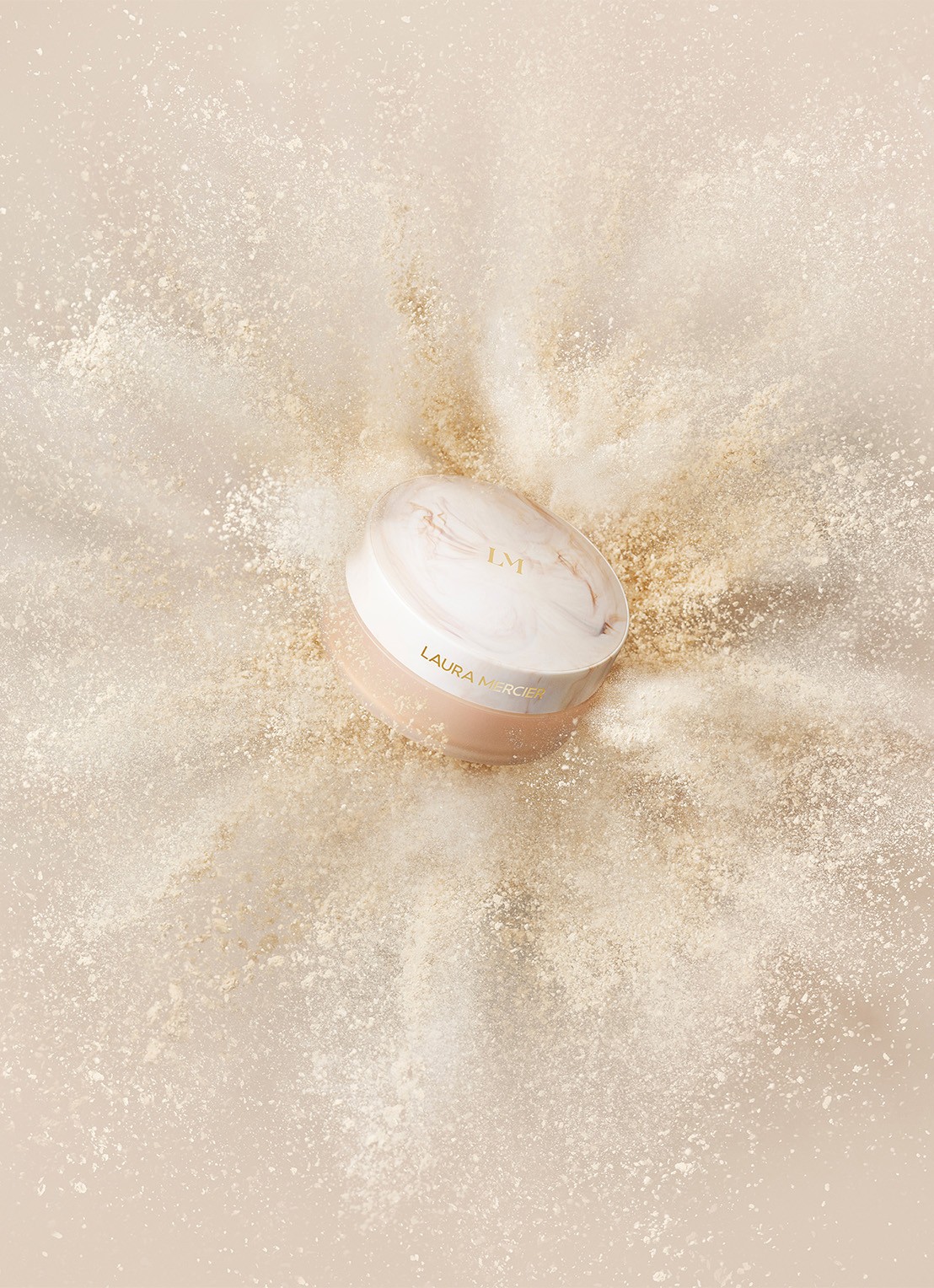 Laura Mercier Translucent Loose Setting Powder - losse poeder - detail 2 translucent honey