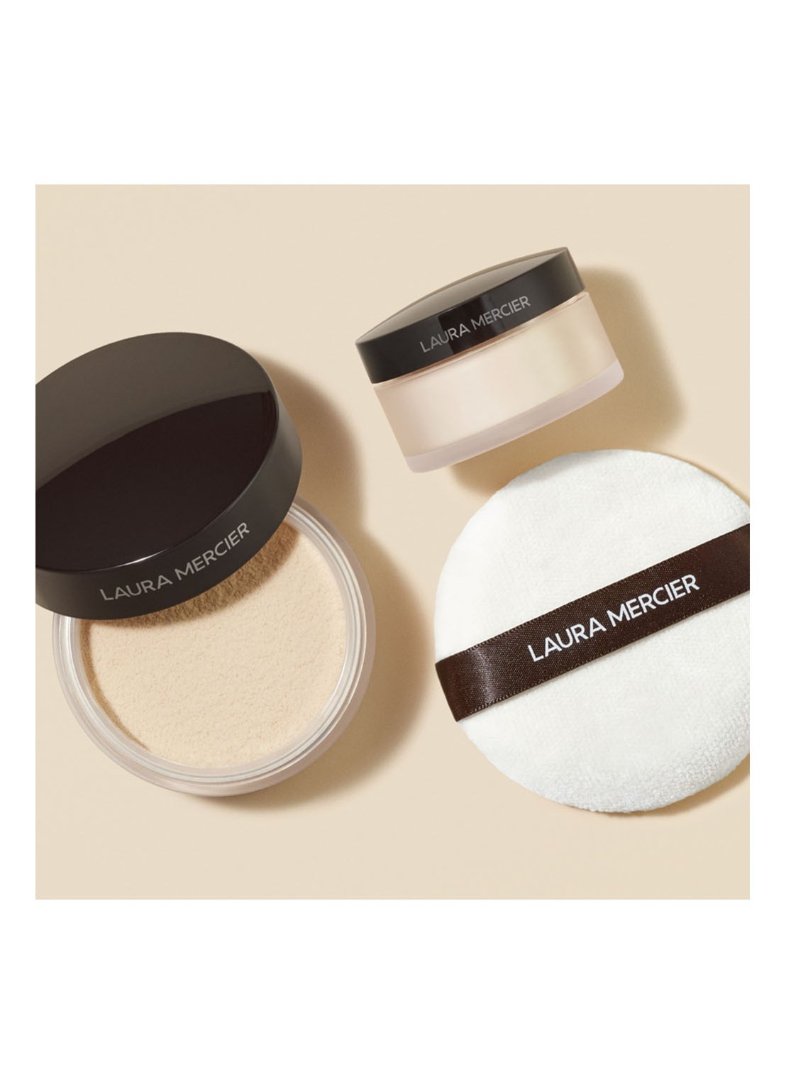 Laura Mercier Velour Puff - poederdons - voorkant 2 wit