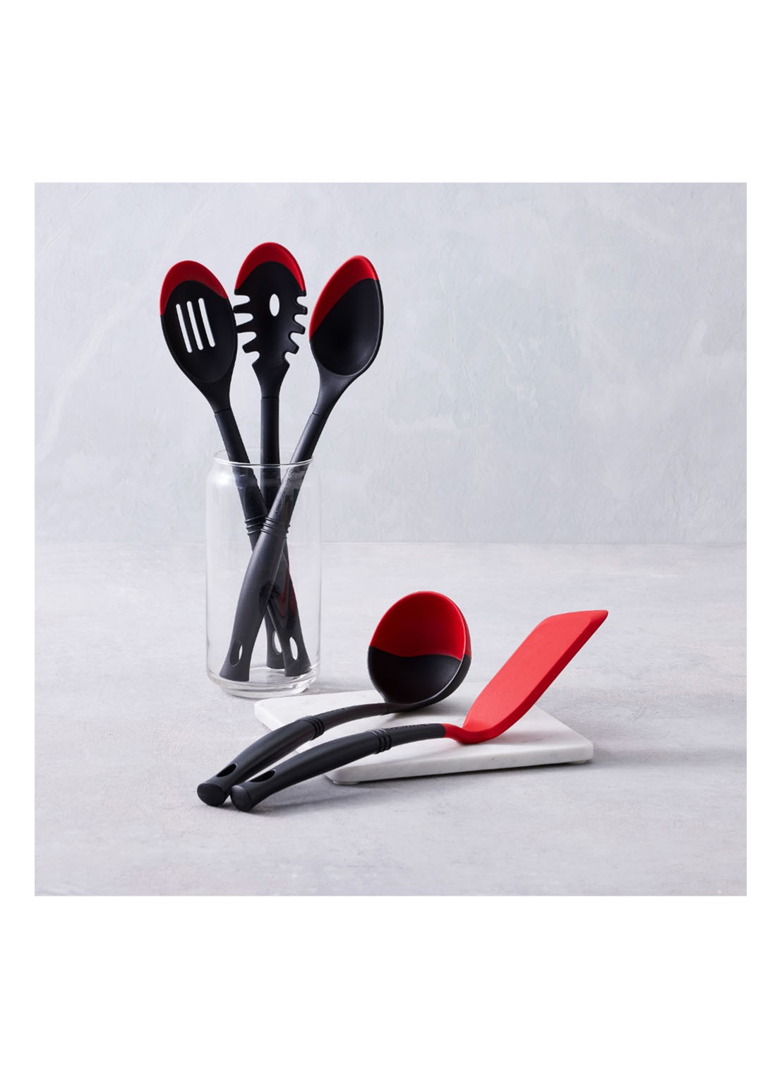 Le Creuset Bakspaan 36 cm  - achterkant 3 kersenrood ebbenzwart / multicolor