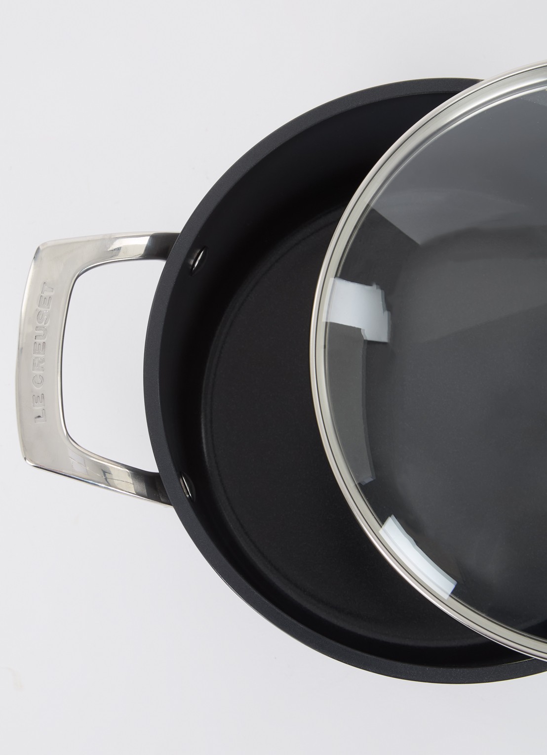 Le Creuset Essential Non-Stick Ceramic kookpan Ø20 cm - voorkant 2 zwart