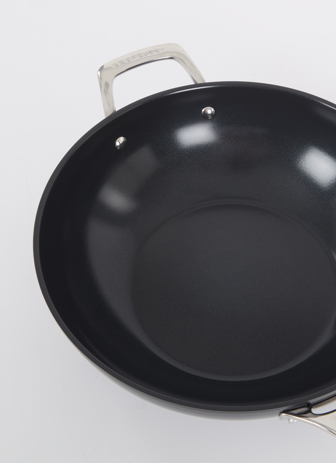 Le Creuset Essential Non-Stick Ceramic wokpan Ø30 cm - detail 3 zwart