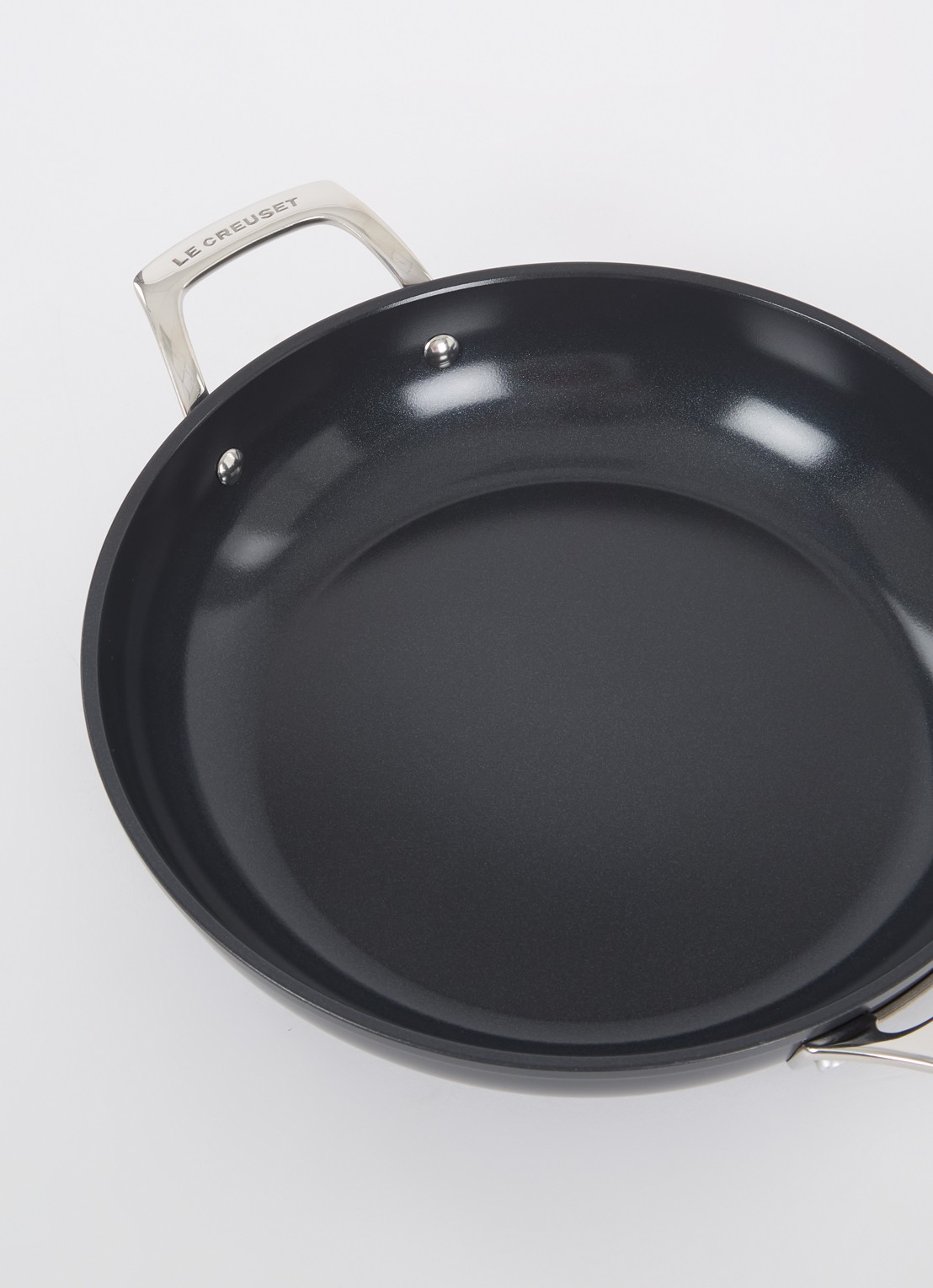 Le Creuset Essential Non-Stick sauteerpan Ø28 cm - detail 3 zwart