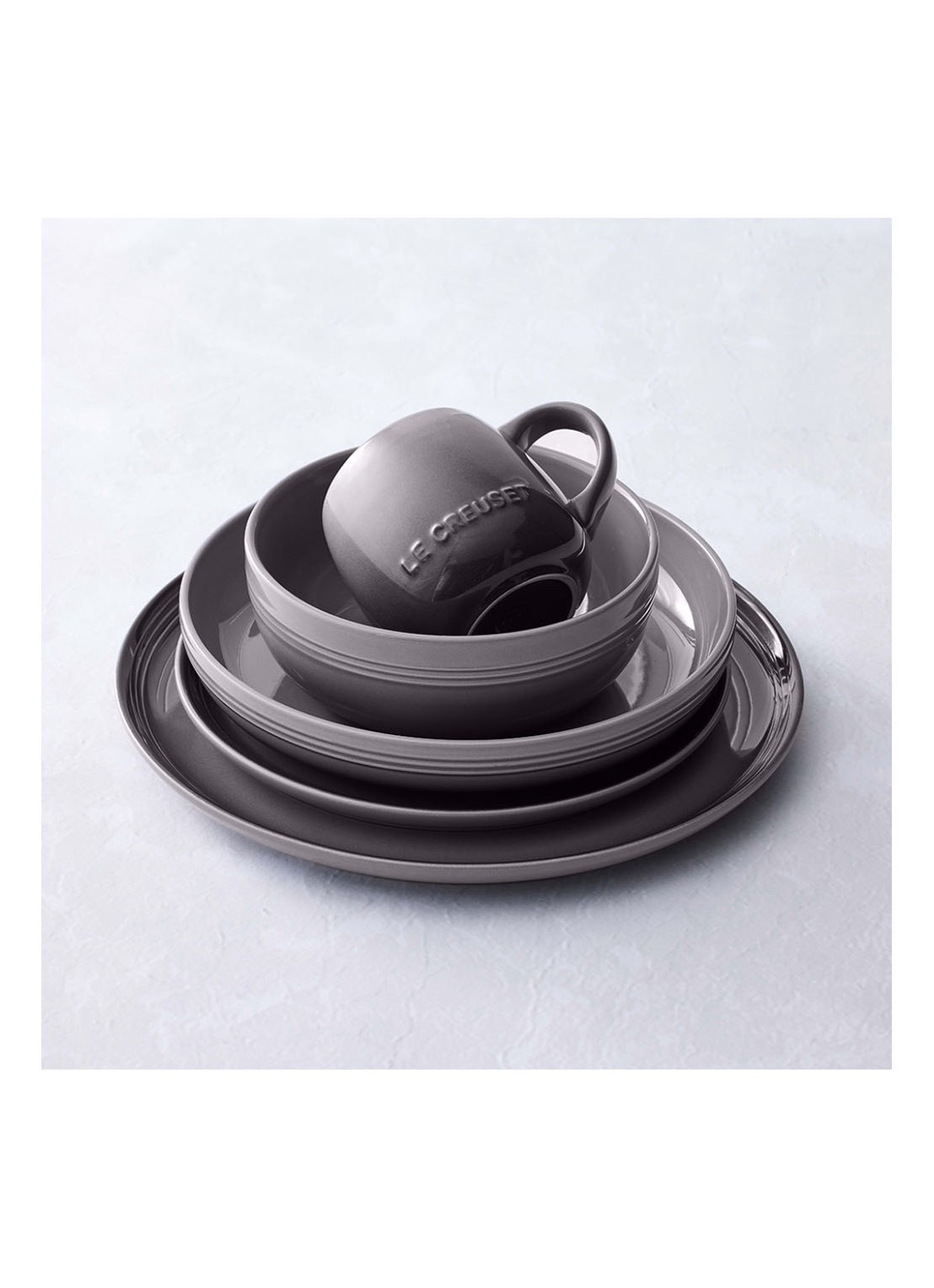 Le Creuset Flint bord 27 cm - detail 5 flint / grijs