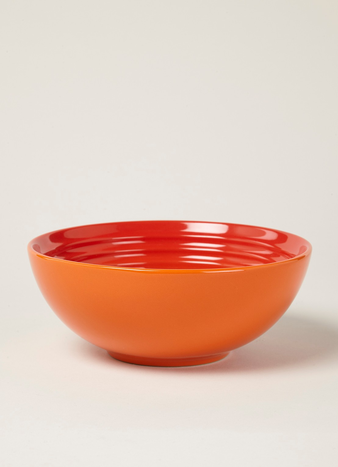 Le Creuset Kom 16 cm  - voorkant 3 oranjerood / oranje