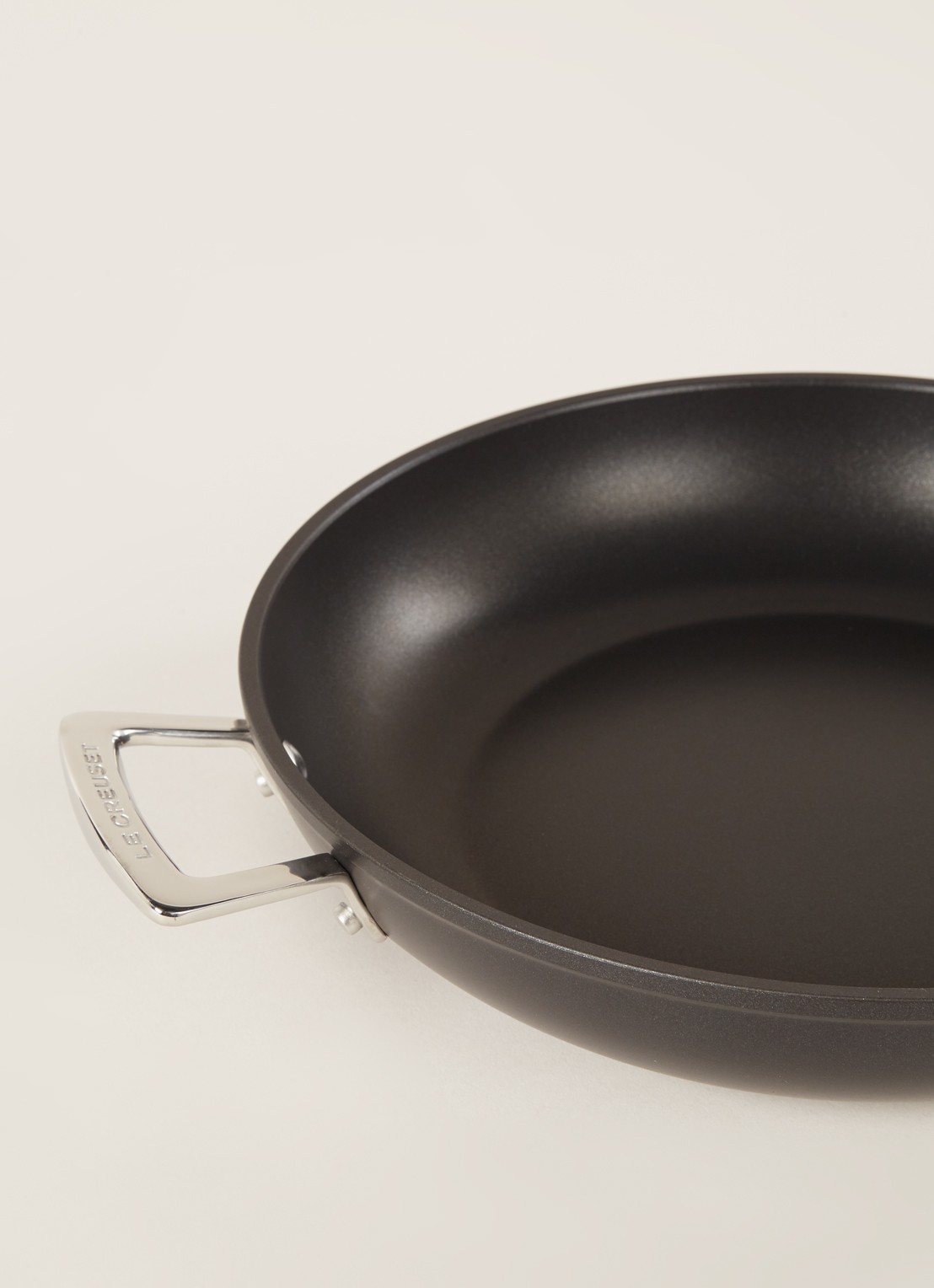 Le Creuset Les Forgées koekenpan Ø30 cm - detail 3 zwart