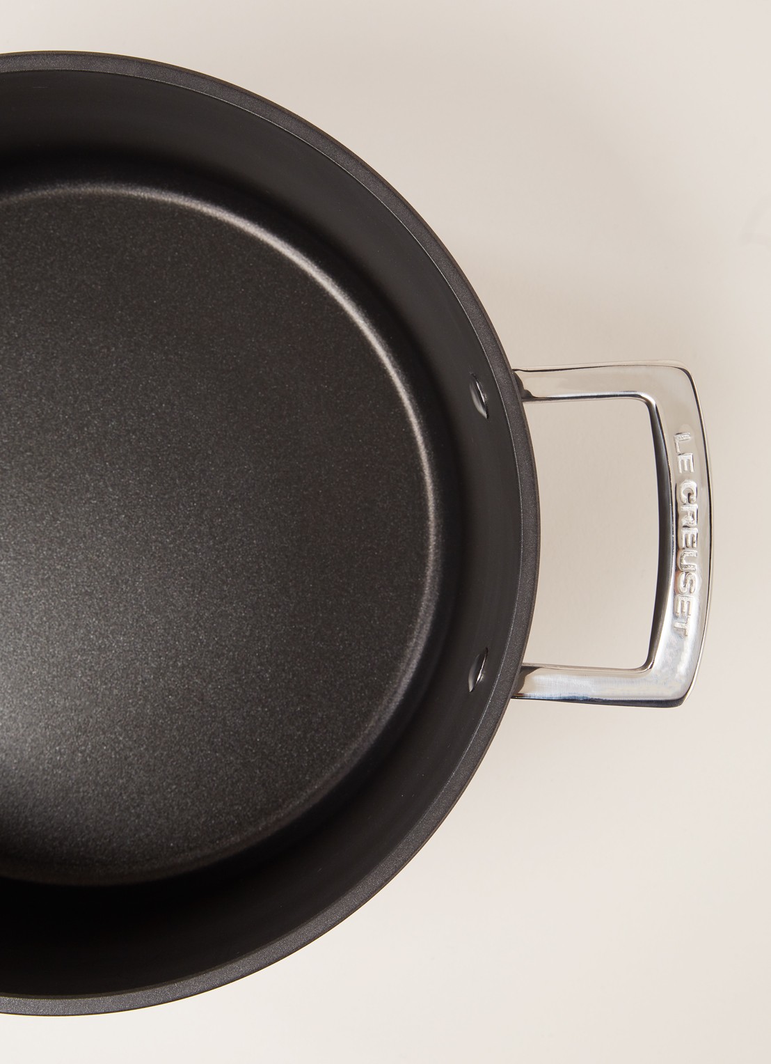 Le Creuset Les Forgées kookpan Ø24 cm - detail zwart