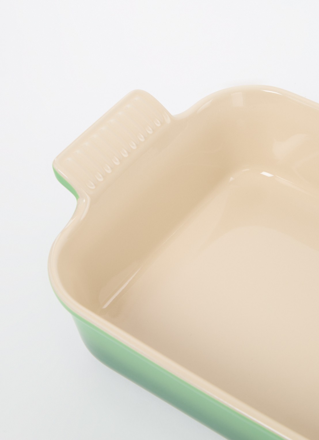 Le Creuset Ovenschaal 26 cm - voorkant 2 bamboo / groen