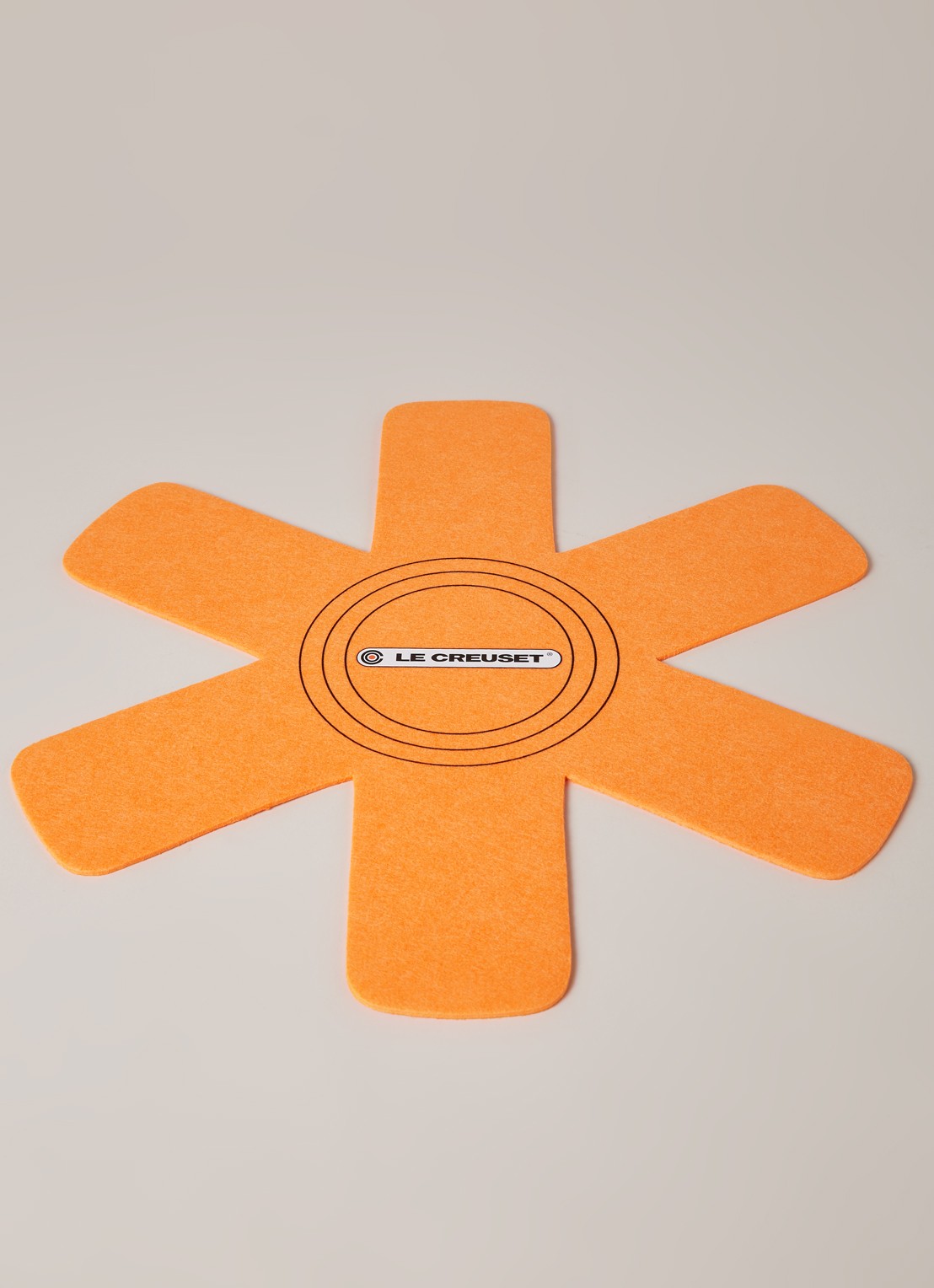 Le Creuset Pannenbeschermers set van 3 - voorkant 2 orange