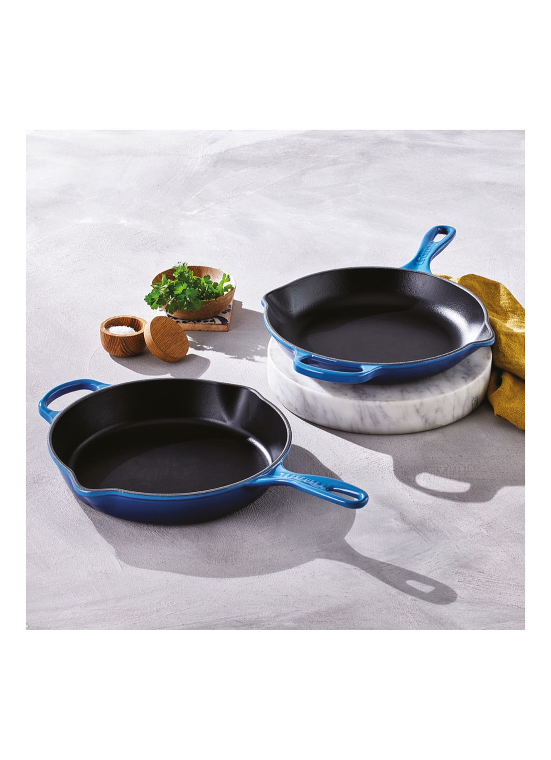 Le Creuset Sauteerpan met schenktuit Ø26 cm  - detail 5 azure / blauw