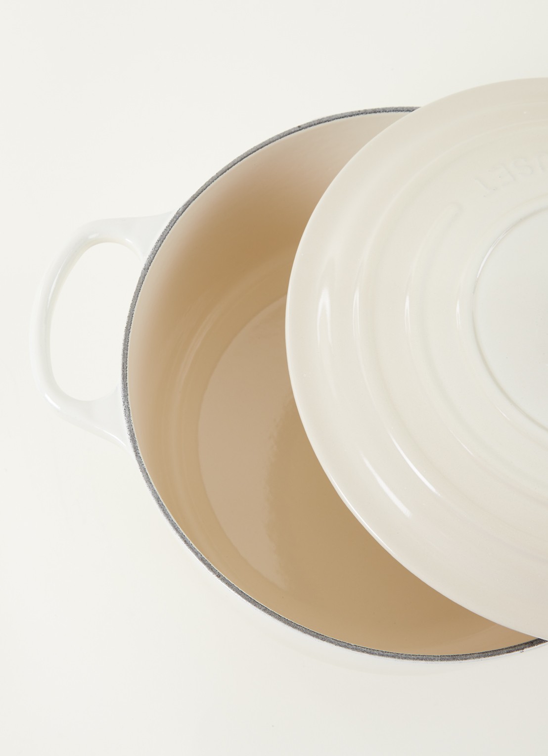 Le Creuset Signature braadpan Ø26 cm - detail meringue / beige