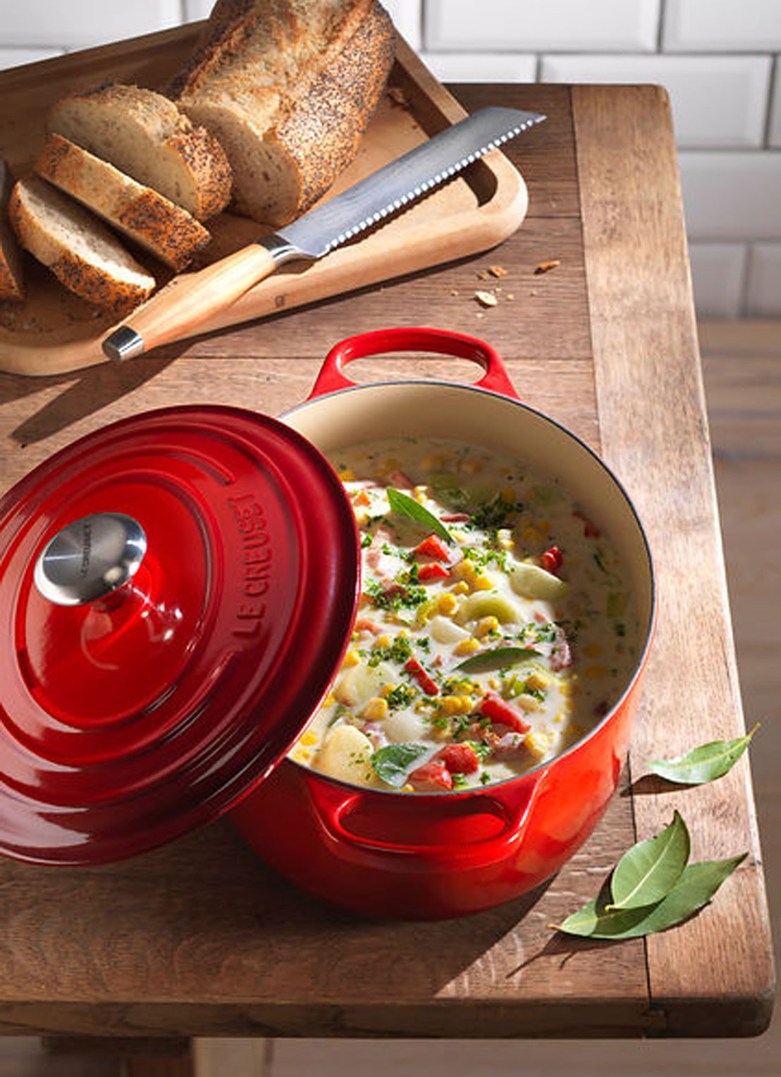 Le Creuset Signature braadpan Ø27 cm - voorkant 2 kersenrood / rood