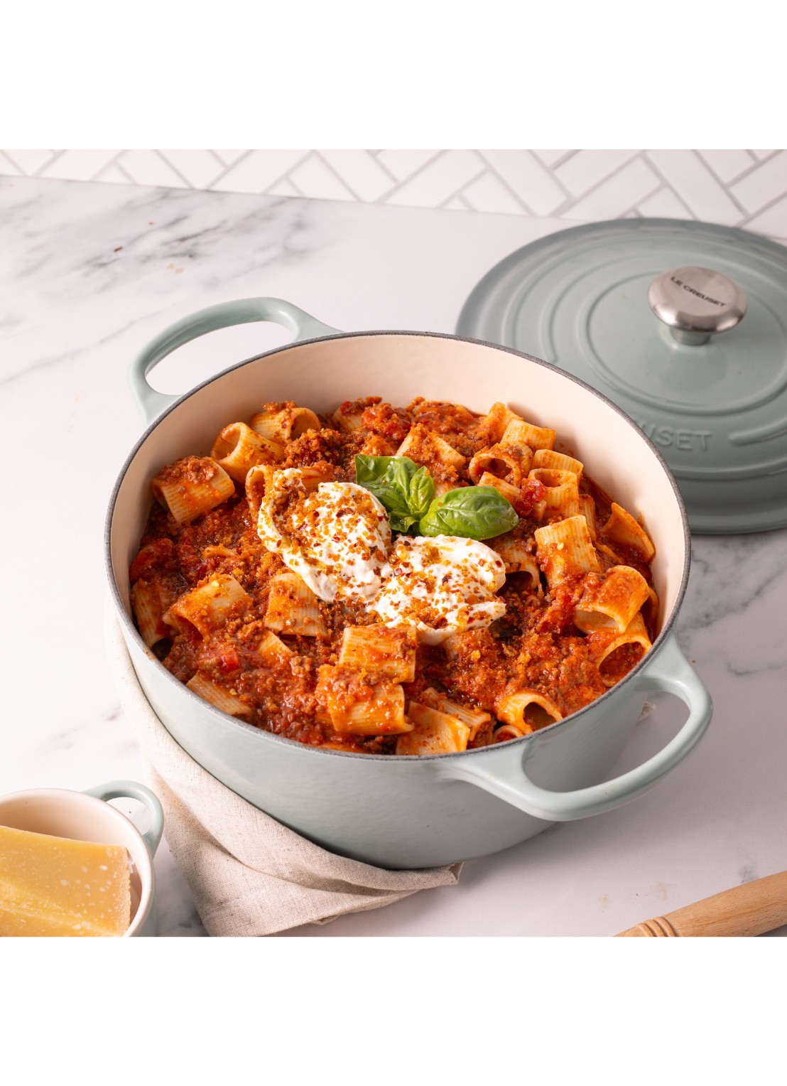 Le Creuset Signature braadpan Ø28 cm - voorkant 2 zeegroen