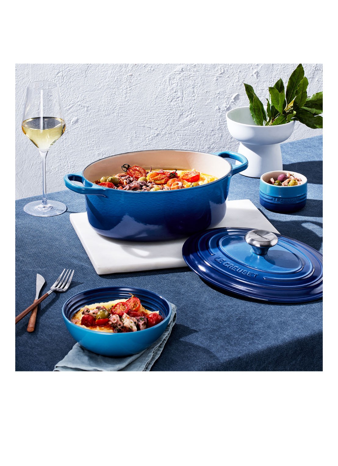 Le Creuset Signature ovale braadpan 29 cm - detail 4 azure / blauw