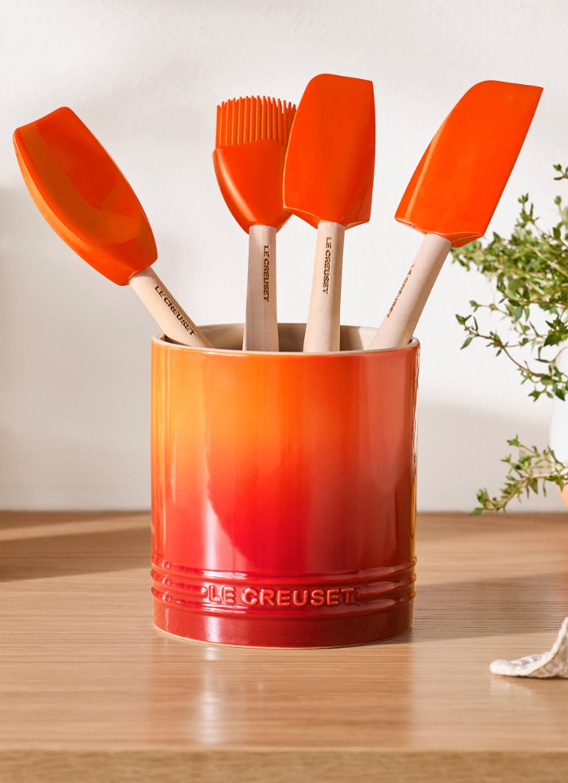 Le Creuset Signature spatelpot 1,1 liter - detail 3 oranjerood