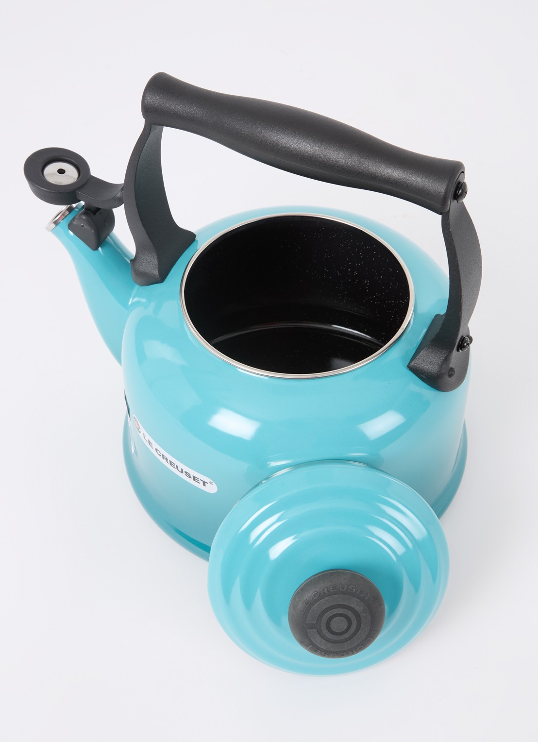 Le Creuset Tradition fluitketel 2,1 liter - detail caribbean blue / blauw