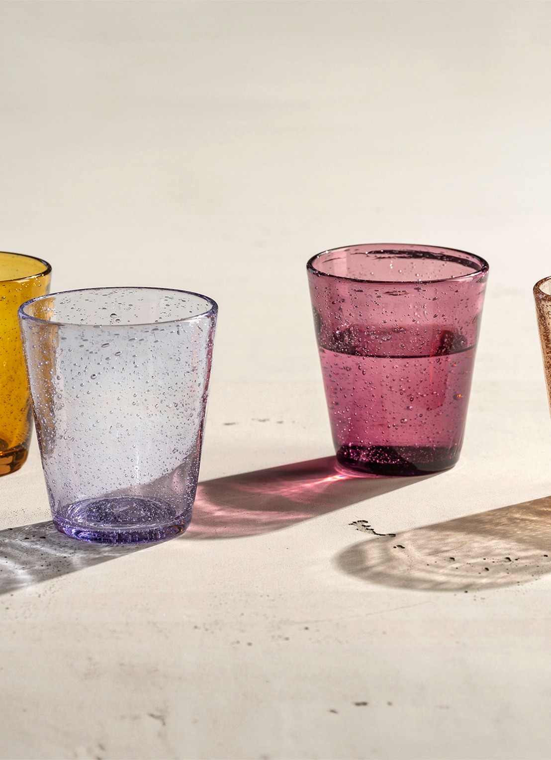 Leonardo Burano drinkglazen 33 cl set van 4 - voorkant 2 multicolor