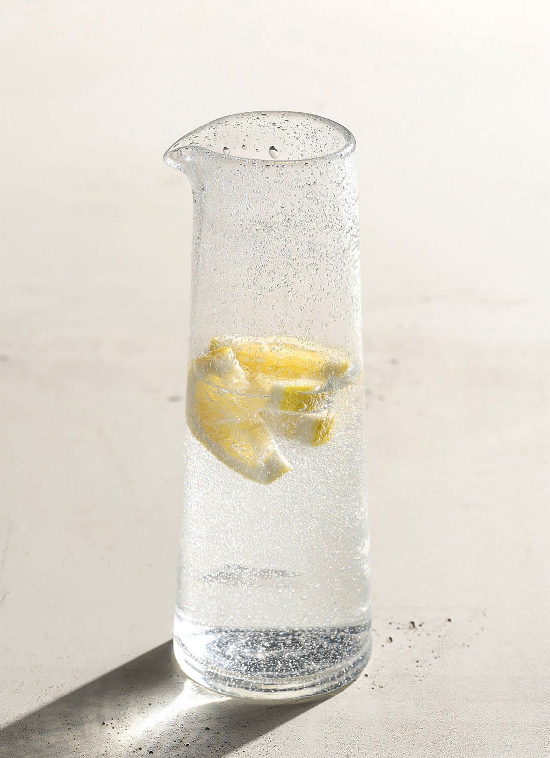 Leonardo Burano waterkaraf 90 cl - achterkant 2 transparant