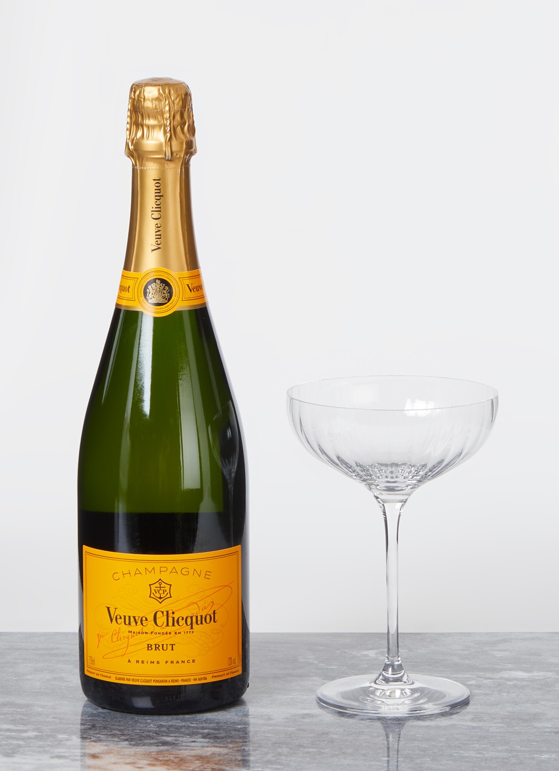 Leonardo Poesia champagneglas 26 cl - voorkant 2 transparant