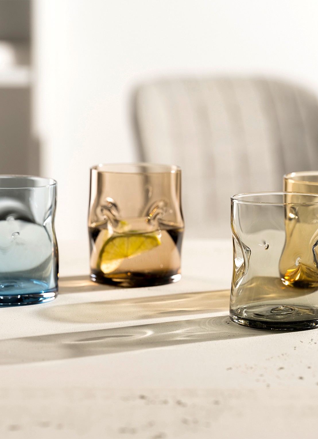 Leonardo Vesuvio drinkglas 30 cl set van 4 - voorkant 2 donkerblauw