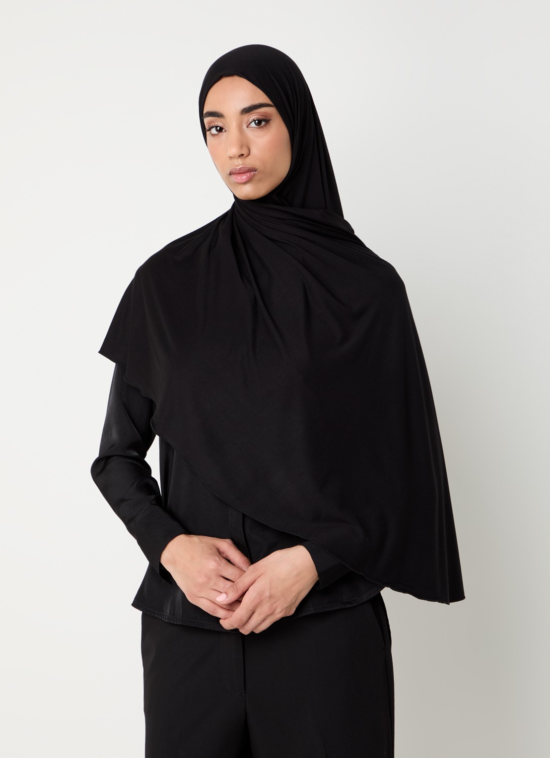 LES Atelier Bamboo Jersey hoofddoek 180 x 82 cm - voorkant 4 zwart