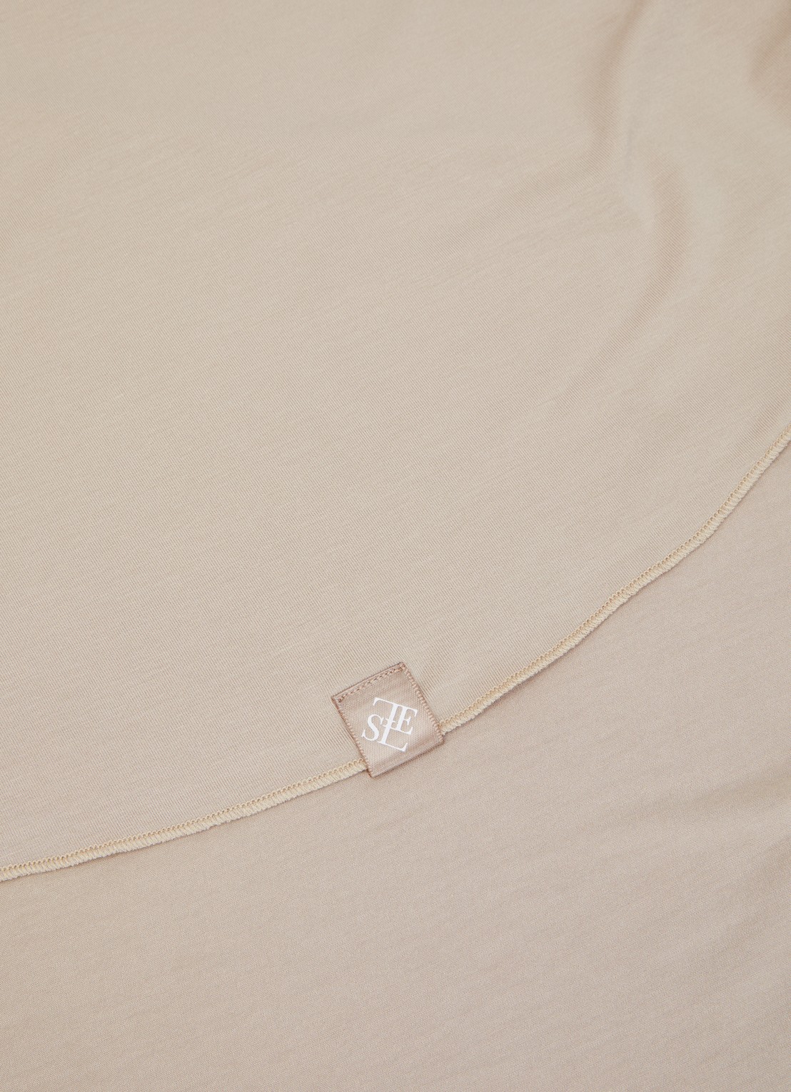 LES Atelier Bamboo Jersey hoofddoek 180 x 82 cm - detail 4 taupe