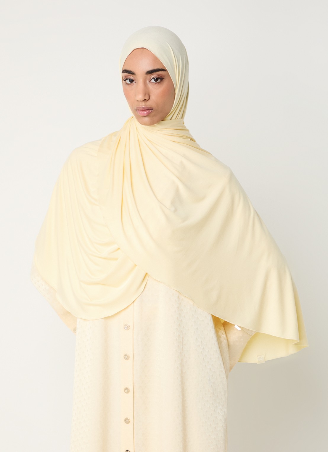 LES Atelier Bamboo Jersey hoofddoek 180 x 82 cm - voorkant 2 lichtgeel