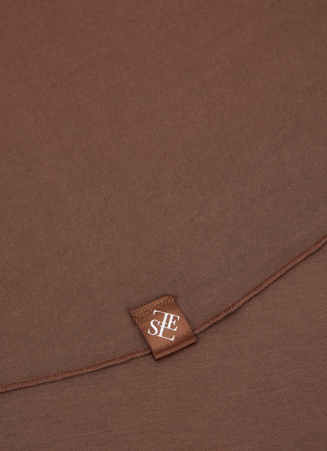 LES Atelier Bamboo Jersey hoofddoek 180 x 82 cm - detail 4 bruin