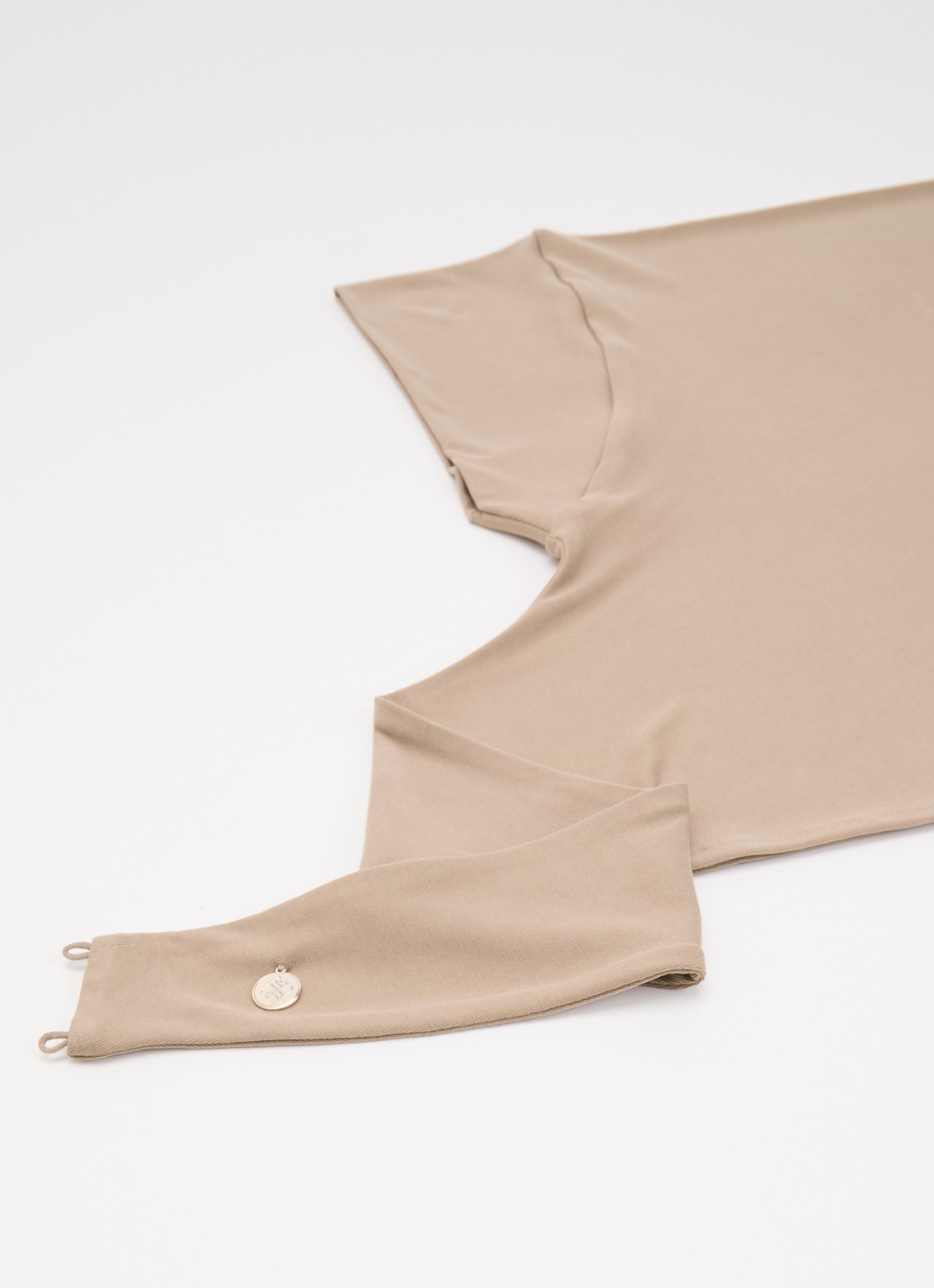 LES Atelier Hoofddoek 55 x 40 cm - detail khaki