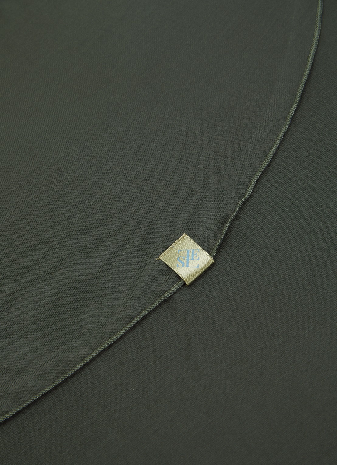 LES Atelier Hoofdoek met logo 180 x 80 cm - detail 4 middengrijs