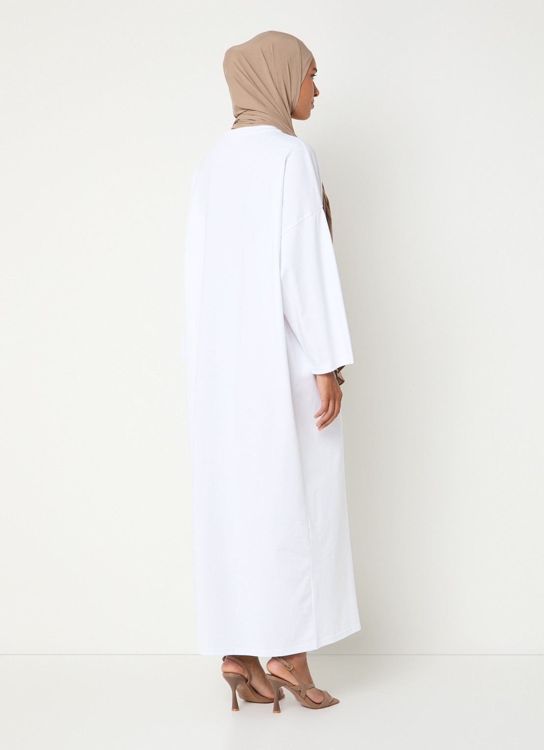 LES Atelier Ilya maxi jurk met borduring - achterkant wit