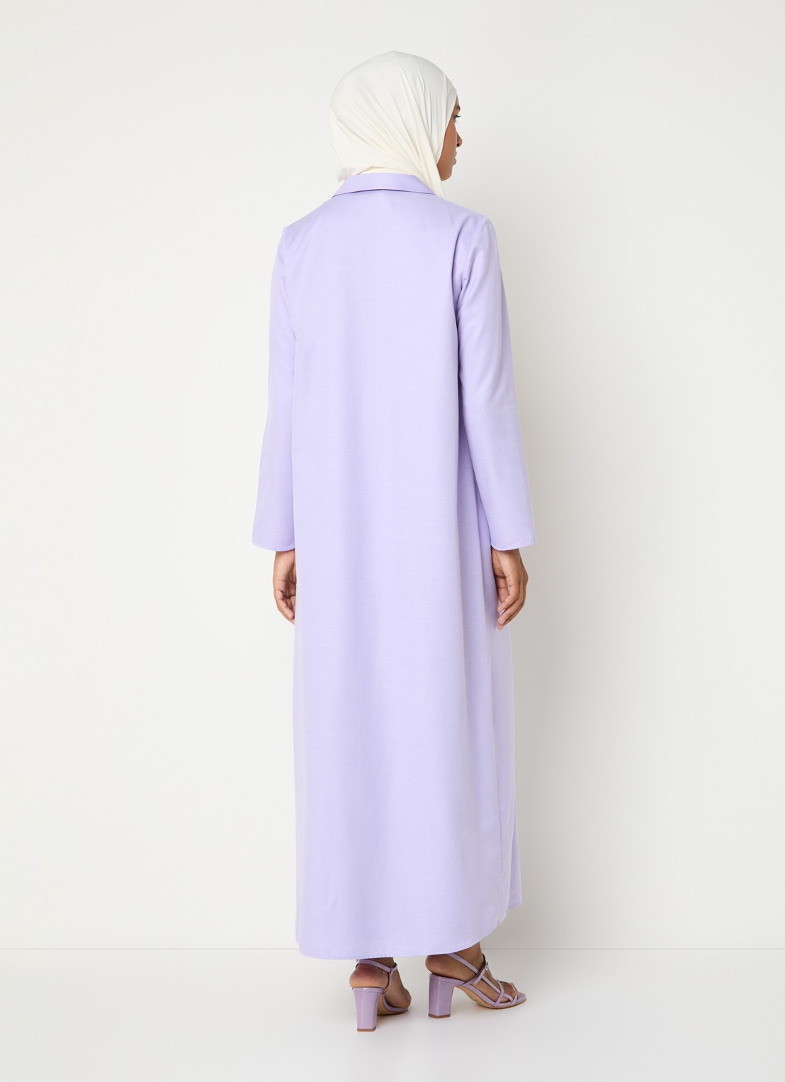 LES Atelier Maria maxi jurk met kraag en halve rits - achterkant lila