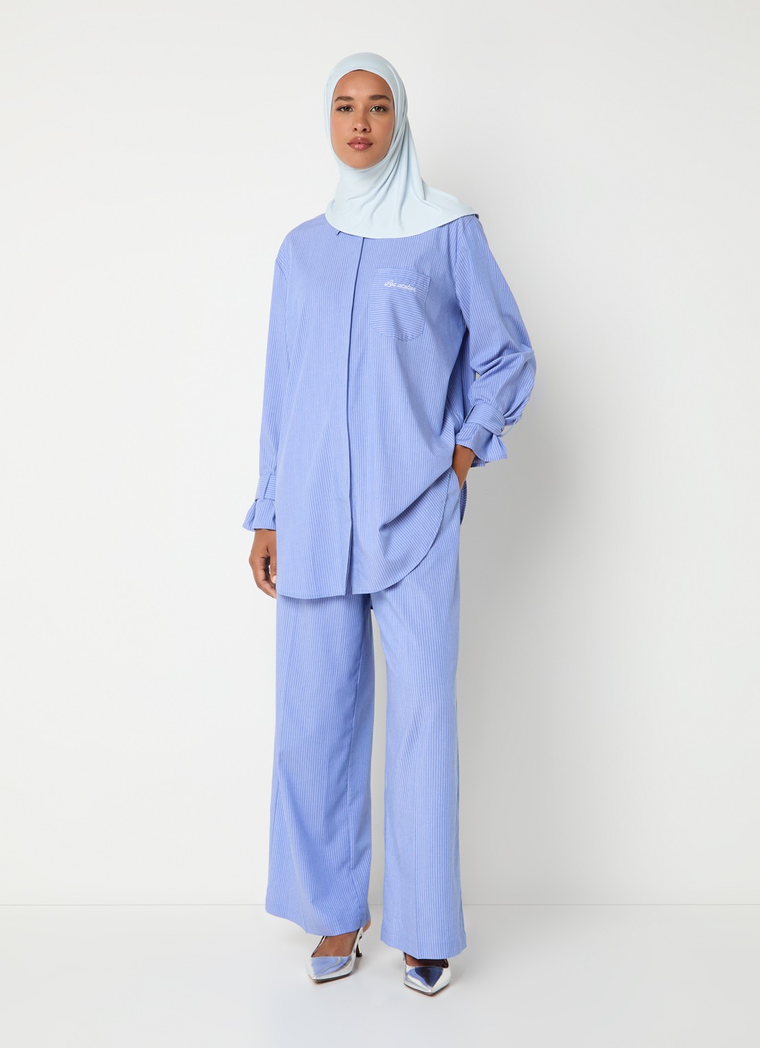 LES Atelier Salmia blouse met borstzak en streepprint - voorkant 4 blauw