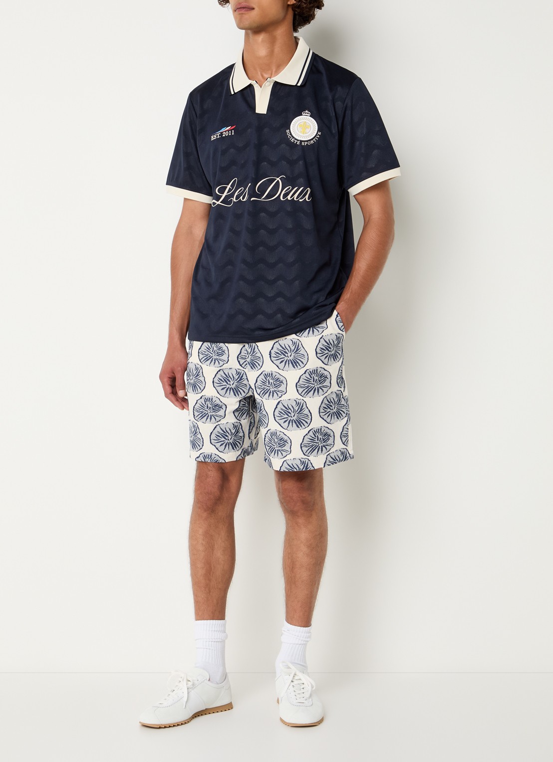 Les Deux Dahlia straight fit korte broek met borduring - voorkant 3 blauw