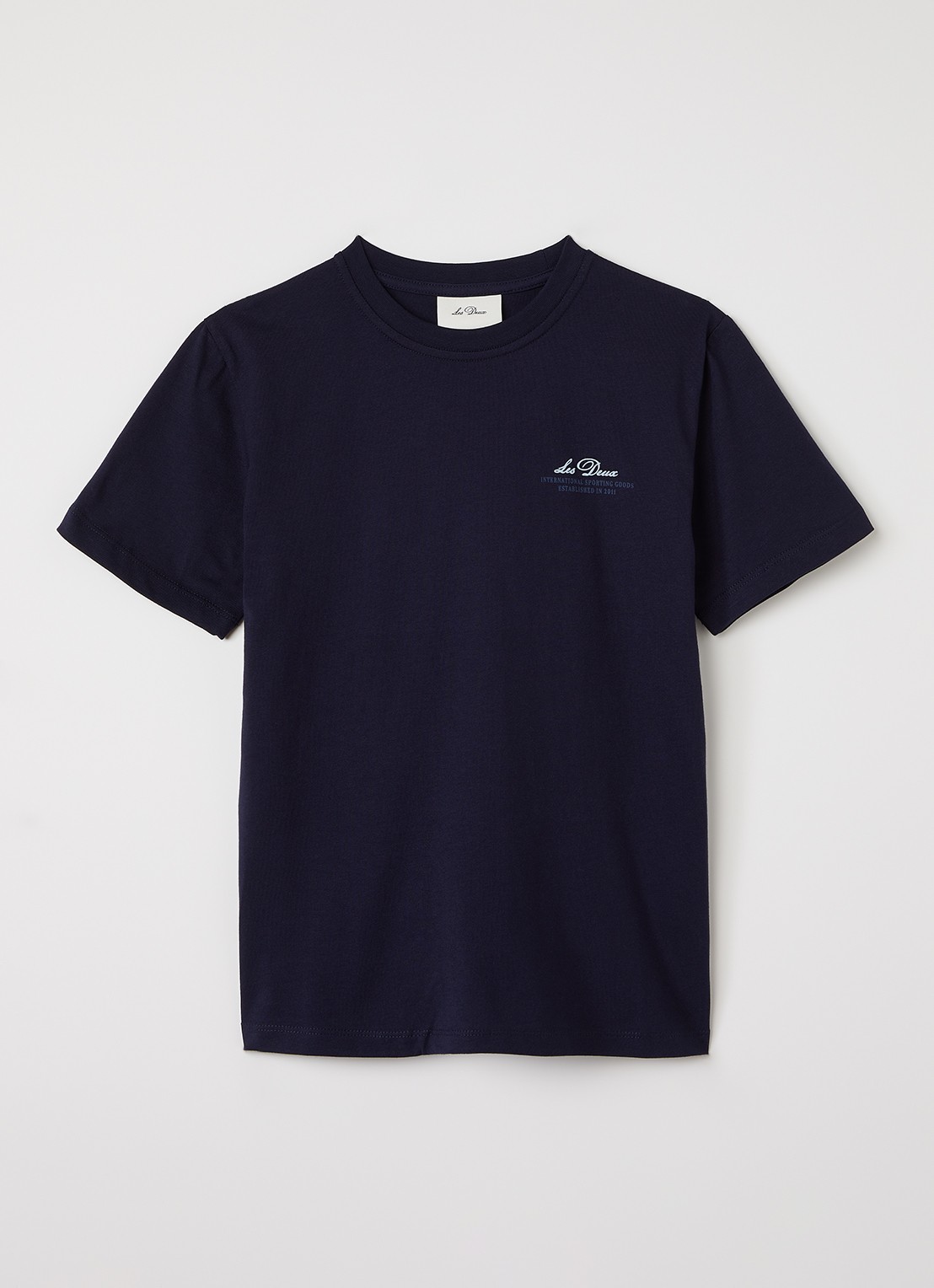 Les Deux Globe T-shirt met logo- en backprint - voorkant donkerblauw