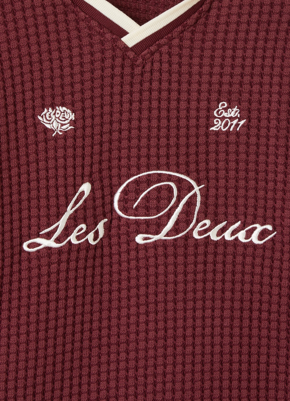 Les Deux Grofgebreide trui met logoborduring - detail 3 bordeauxrood