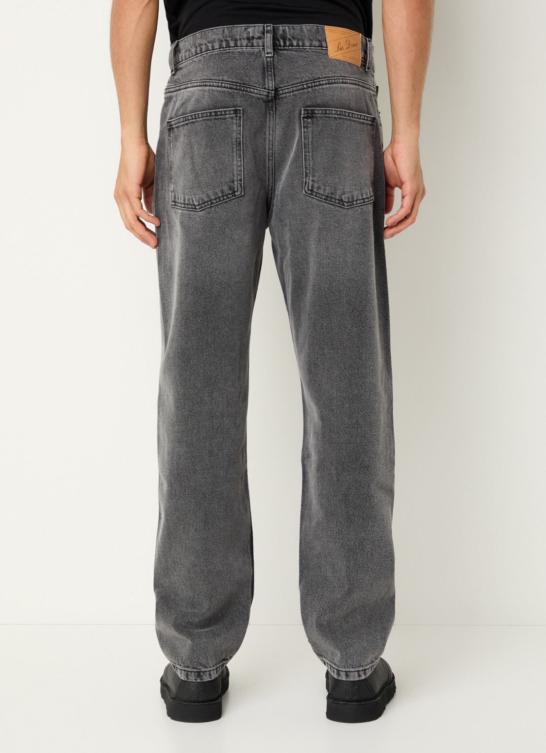 Les Deux Ryder straight fit jeans met gekleurde wassing - achterkant 3 middengrijs