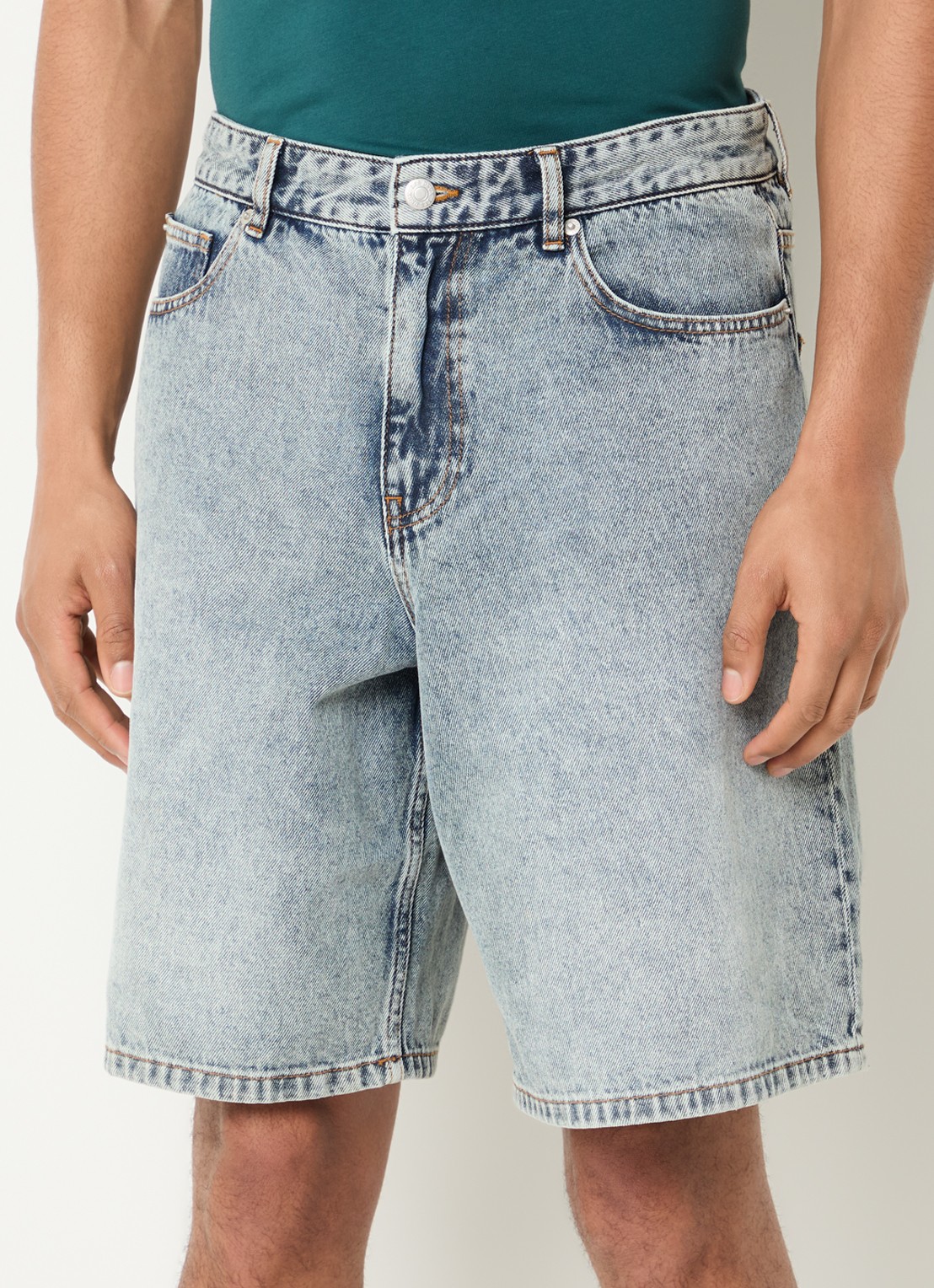 Les Deux Ryder straight fit korte broek van denim met steekzakken - detail 3 indigo