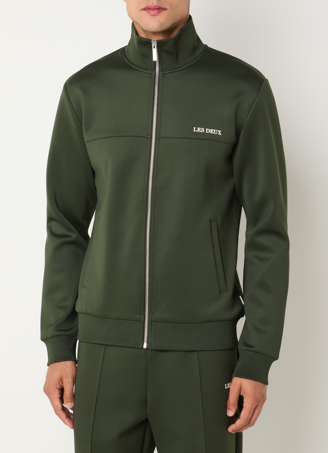 Les Deux Trainingsvest met steekzakken en logo - detail 2 legergroen