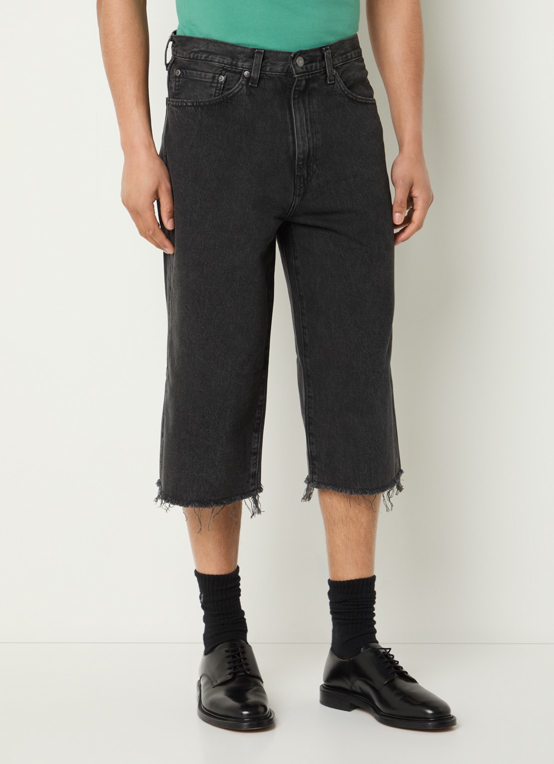Levi's 478 loose fit korte broek van denim met gekleurde wassing - detail 2 antraciet