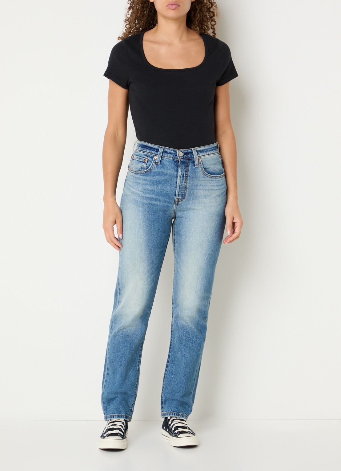 Levi's 501 Crop high waist slim fit jeans met lichte wassing - voorkant 4 indigo