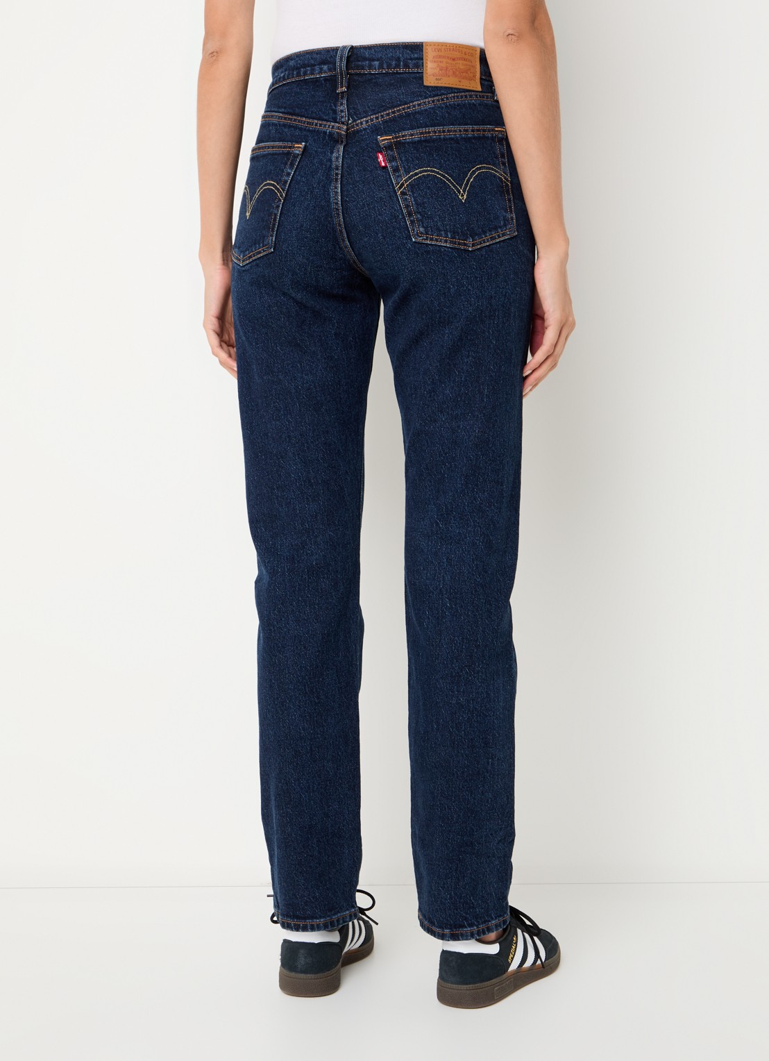 Levi's 501 high waist straight leg jeans met donkere wassing - achterkant 3 indigo