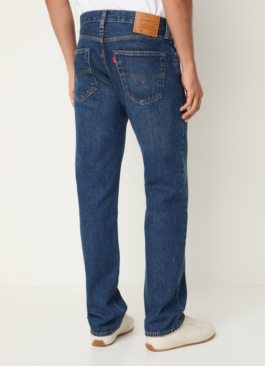 Levi's 501 straight leg jeans met donkere wassing - achterkant 3 indigo