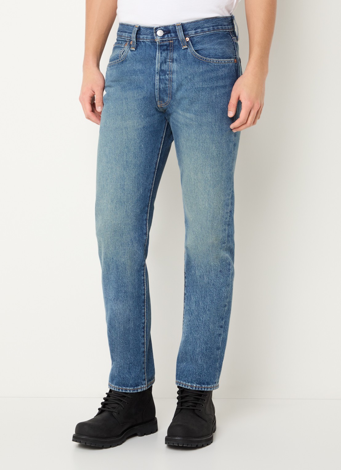 Levi's 501 straight leg jeans met medium wassing - detail 4 indigo