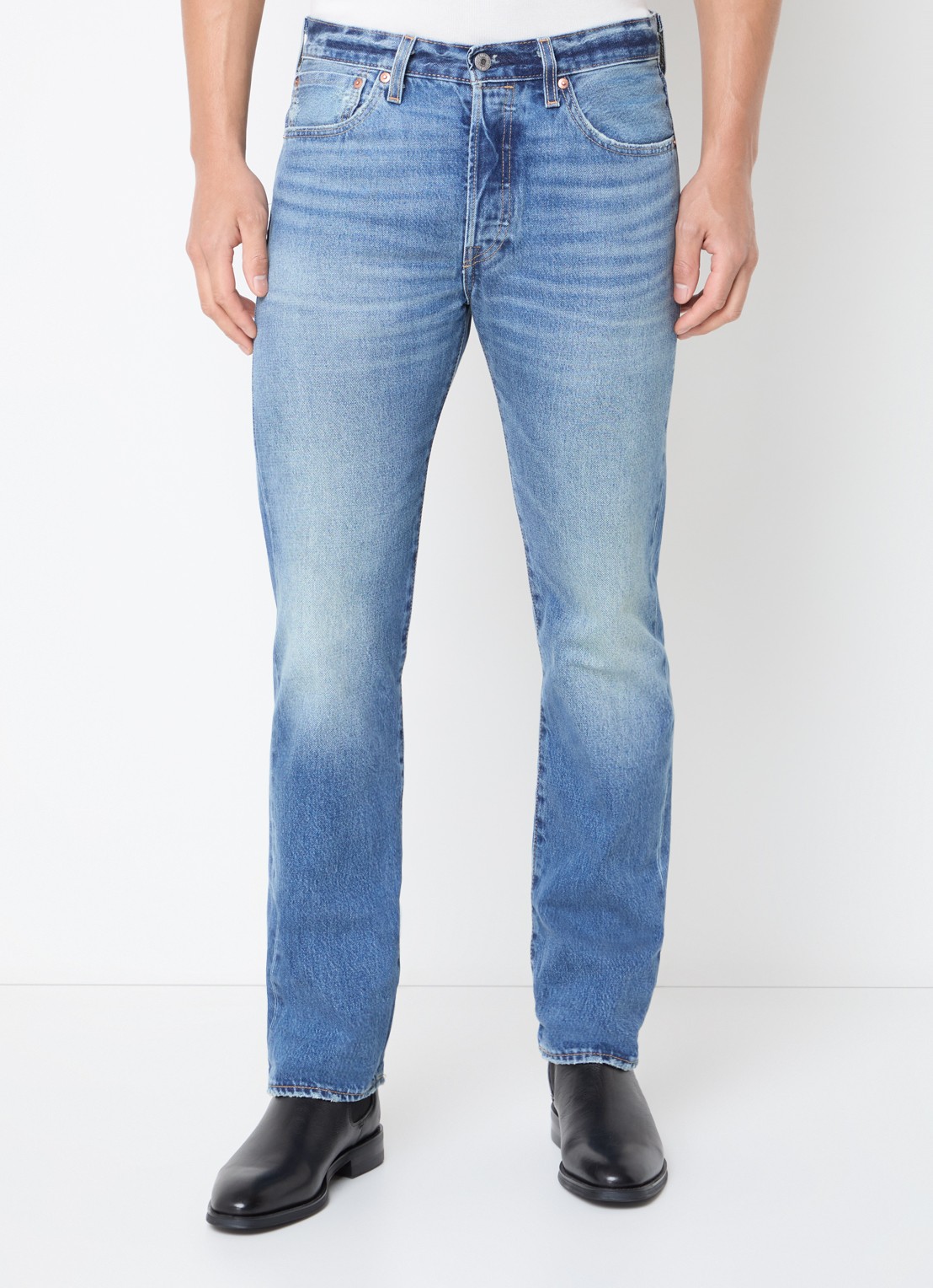 Levi's 501 straight leg jeans met steekzakken - detail indigo
