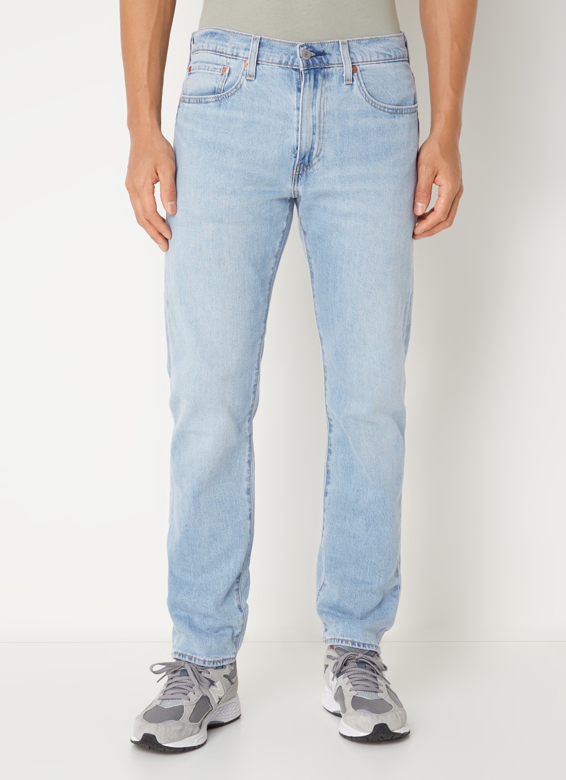 Levi's 502 Slim fit jeans met lichte wassing - detail 4 indigo