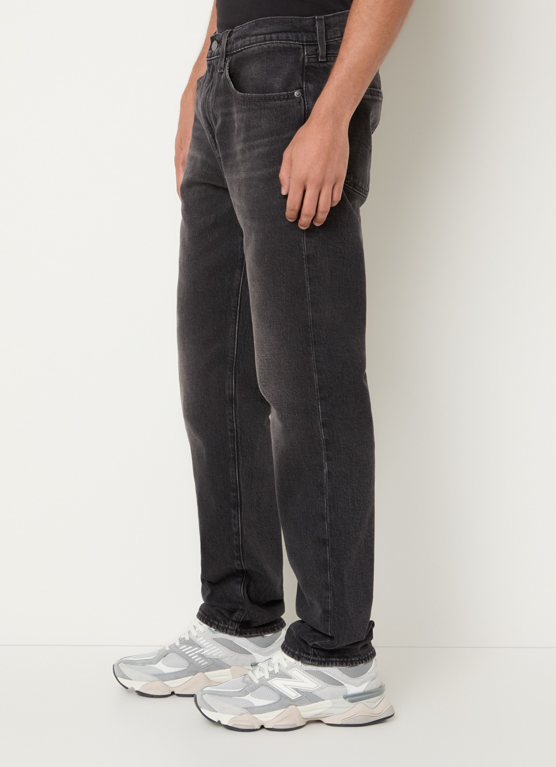 Levi's 502 straight fit jeans met gekleurde wassing - detail 2 antraciet