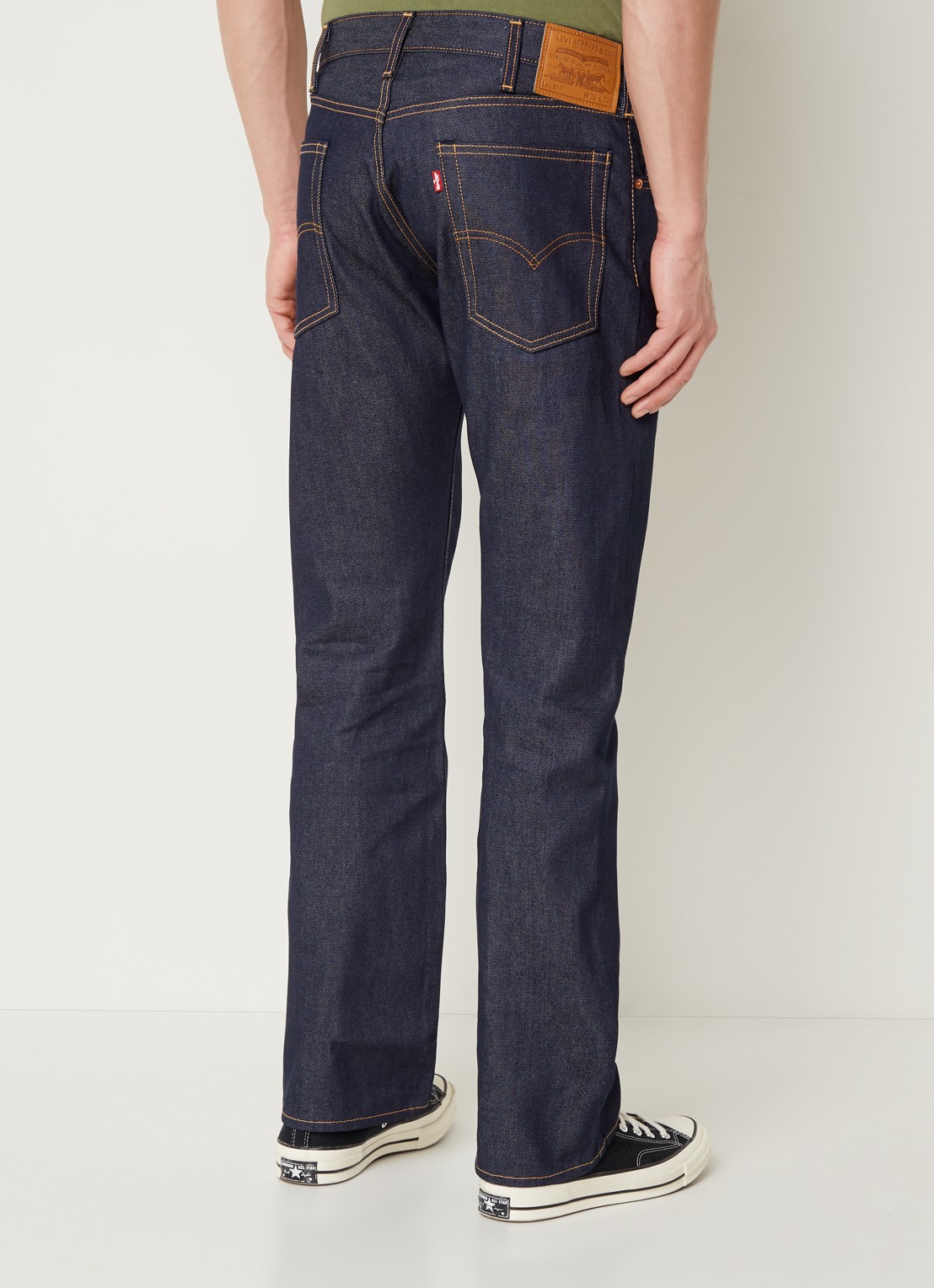 Levi's 517 Bootcut jeans met donkere wassing - achterkant 5 indigo