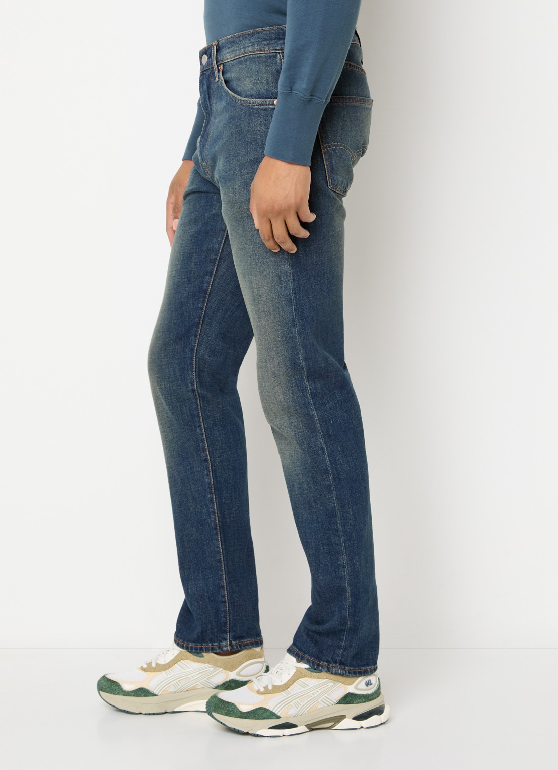 Levi's 518 slim fit jeans met medium wassing - detail 5 indigo