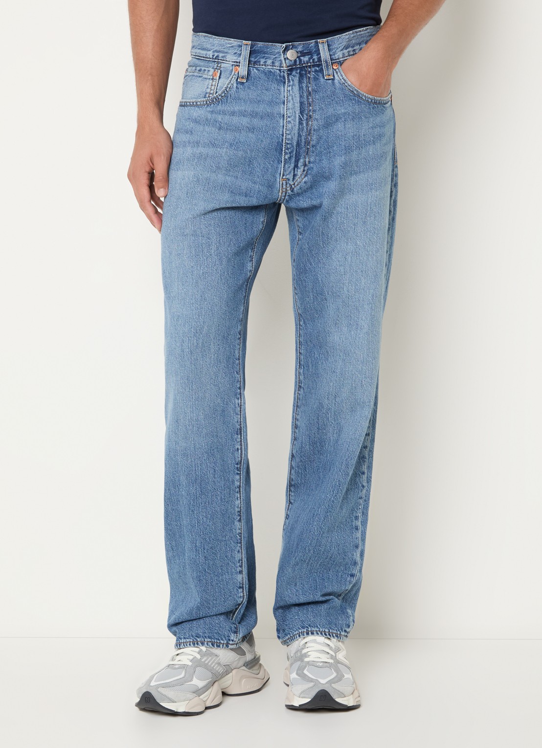 Levi's 555 straight fit jeans met medium wassing - detail 4 indigo